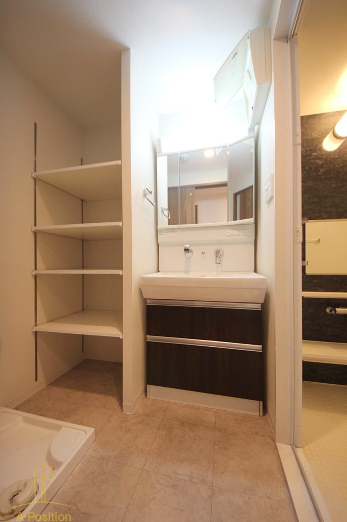 洗面設備　セレーナ・コンフォルト天神橋