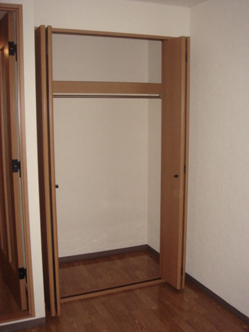 収納　クローゼット
