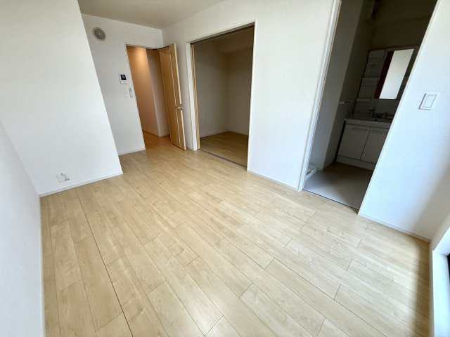 居室・リビング　エアコン付きで初期費用を抑えられます♪