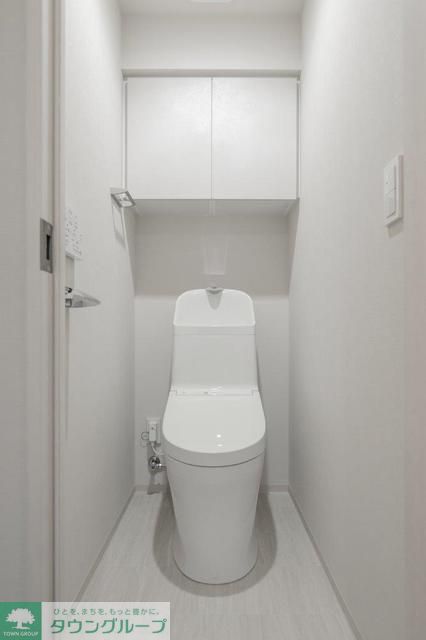 トイレ　Aタイプ2024年3月撮影 同タイプ1001号室の写真です。