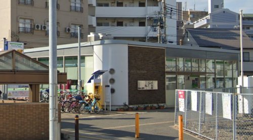 コンビニ　ファミリーマート ＪＲ和田岬駅前店（コンビニ）まで490m