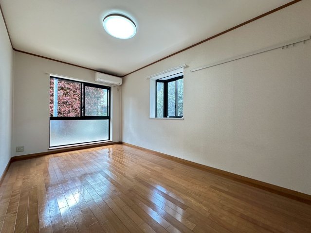 居室・リビング　★広々洋室7.9帖★