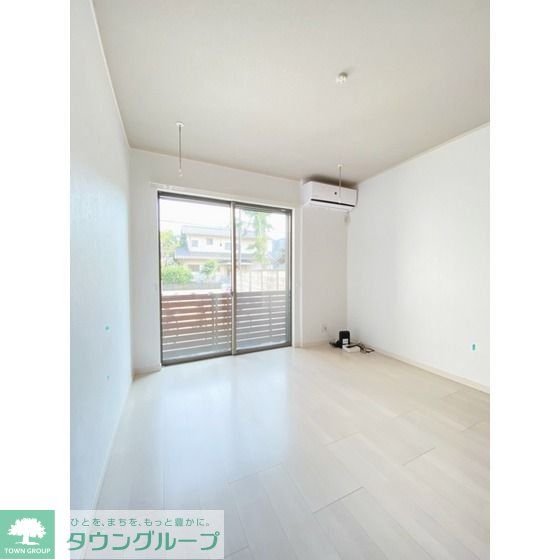 居室・リビング　お問合せはタウンハウジングまで！※現地待合わせ相談可能