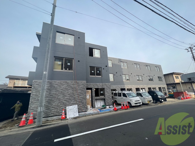 居室・リビング　ただいま建築中となっています。こちらに２月完成予定です。