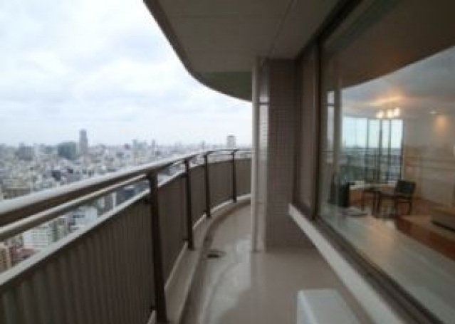 バルコニー　別部屋参考画像