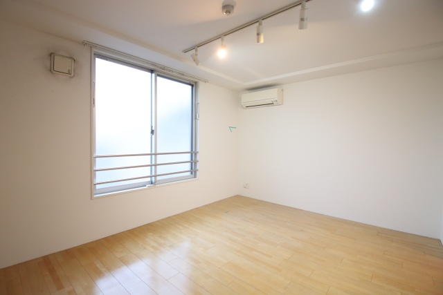 居室・リビング　※別室の参考写真の為、現況優先です。