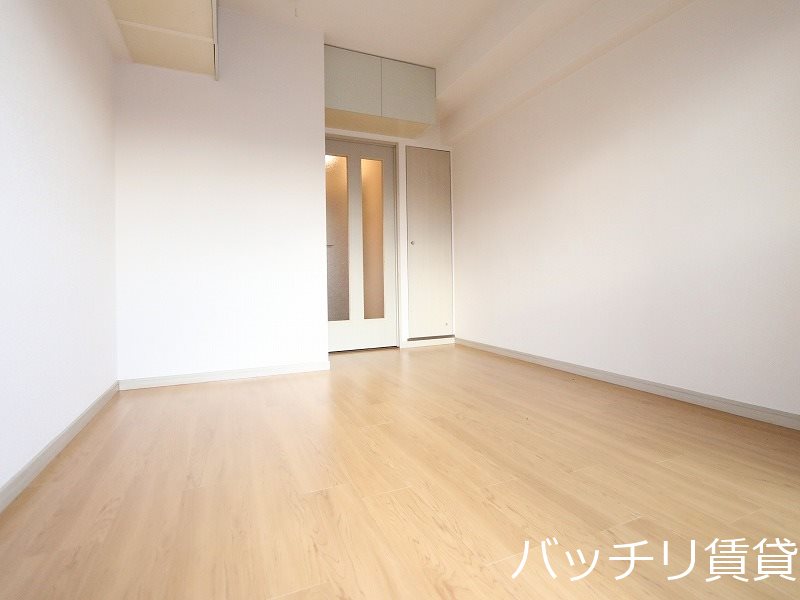 居室・リビング　写真は別号室イメージの為、現状を優先致します