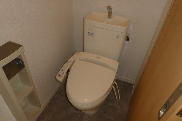 トイレ　ウォシュレット