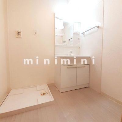 洗面設備　※写真は他号室を含む為現状優先とさせて頂きます