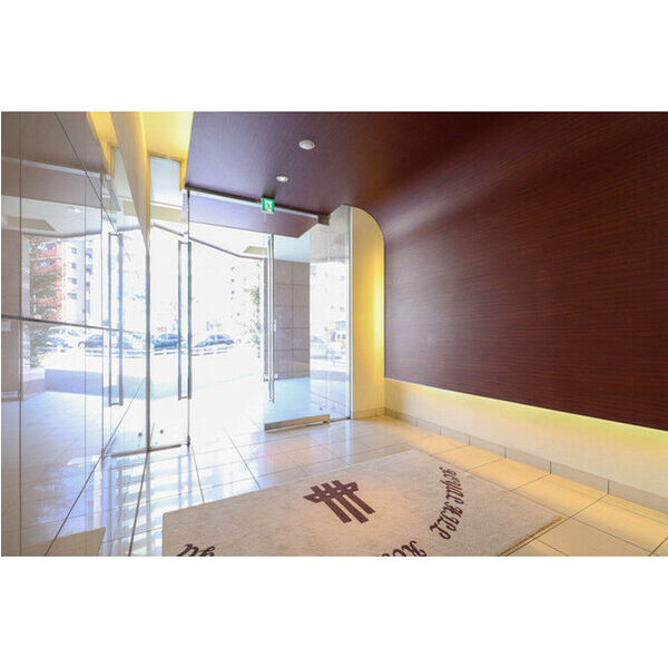 ロビー　落ち着いたロビーです