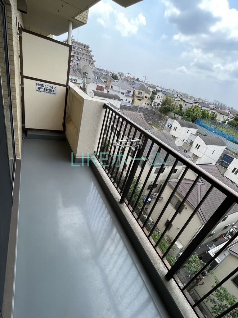 バルコニー　バルコニー