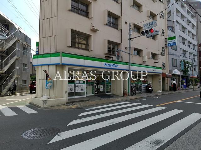 コンビニ　ファミリーマート下連雀三丁目店（コンビニ）まで145m