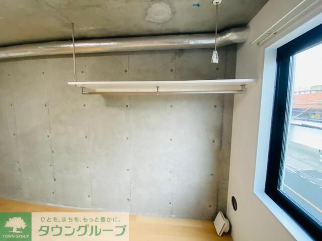 収納　バルコニー