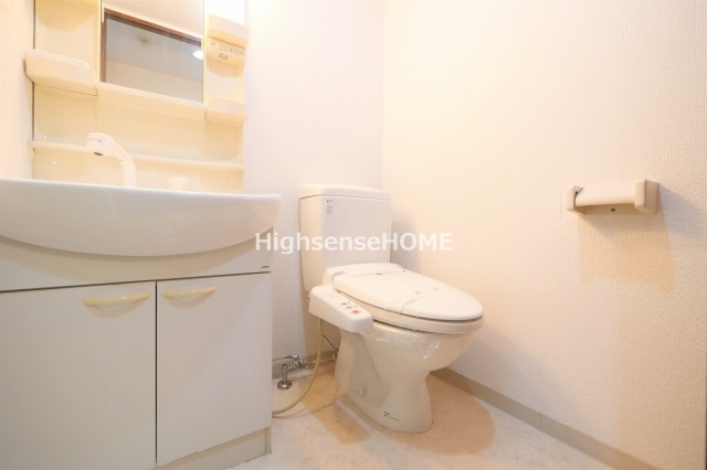 トイレ　ゆったりとした空間のトイレです