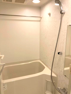 バス・シャワールーム　きれいなお風呂です