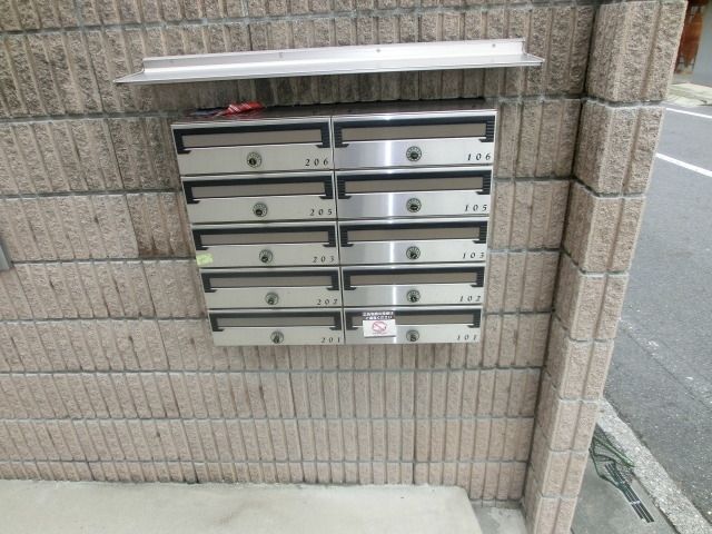 エントランス　集合ポスト