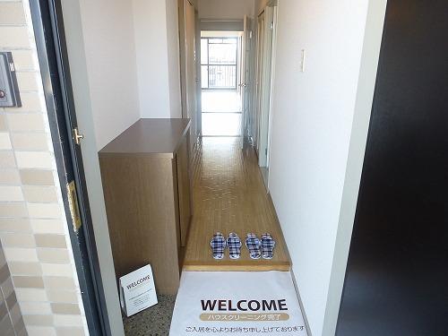 玄関　※他部屋の参考写真です