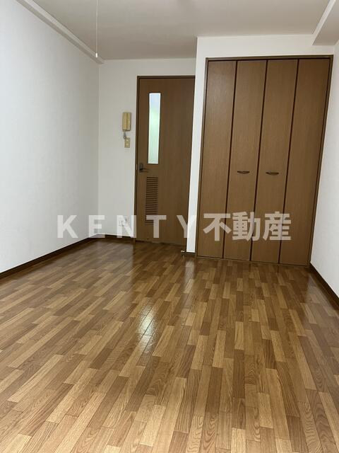 居室・リビング　居間です