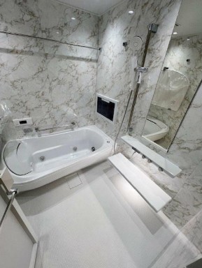 バス・シャワールーム　バス