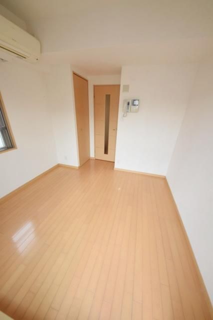 居室・リビング　★単身者におすすめのお部屋です。★
