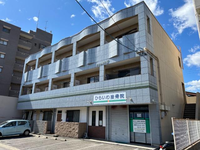 建物外観　外観写真（昼）