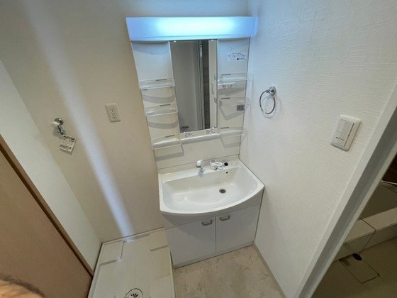洗面設備　※別部屋の写真です