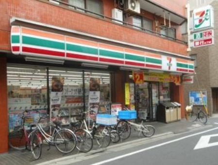 コンビニ　セブンイレブン世田谷三宿1丁目店（コンビニ）まで490m