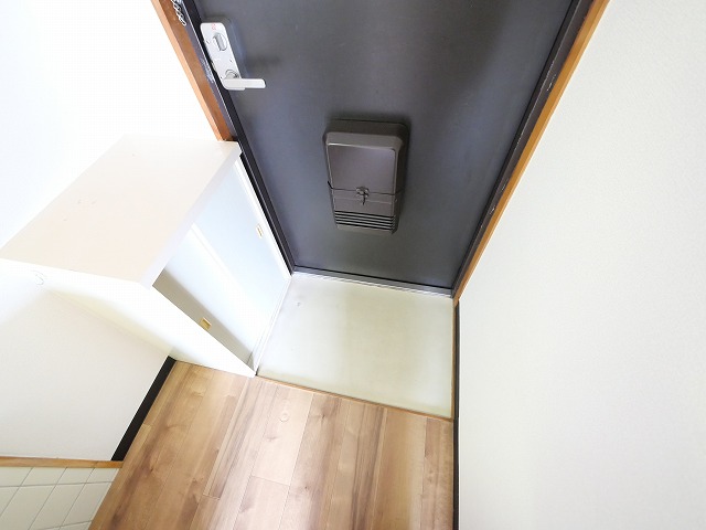 玄関　収納もある玄関です
