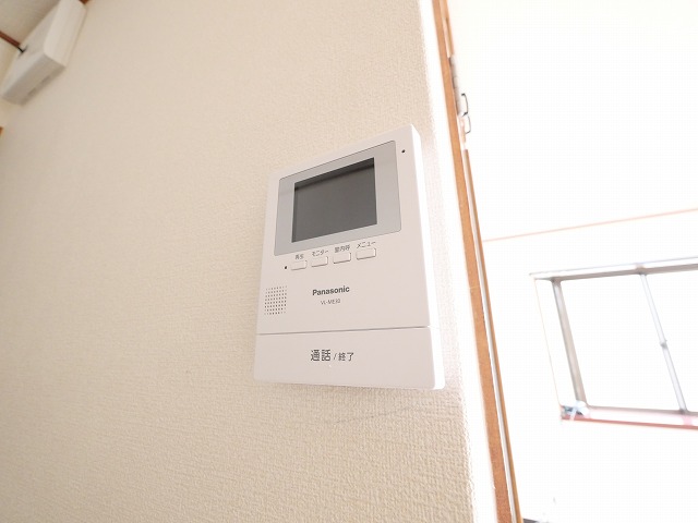 セキュリティ　モニター付きインターホンです