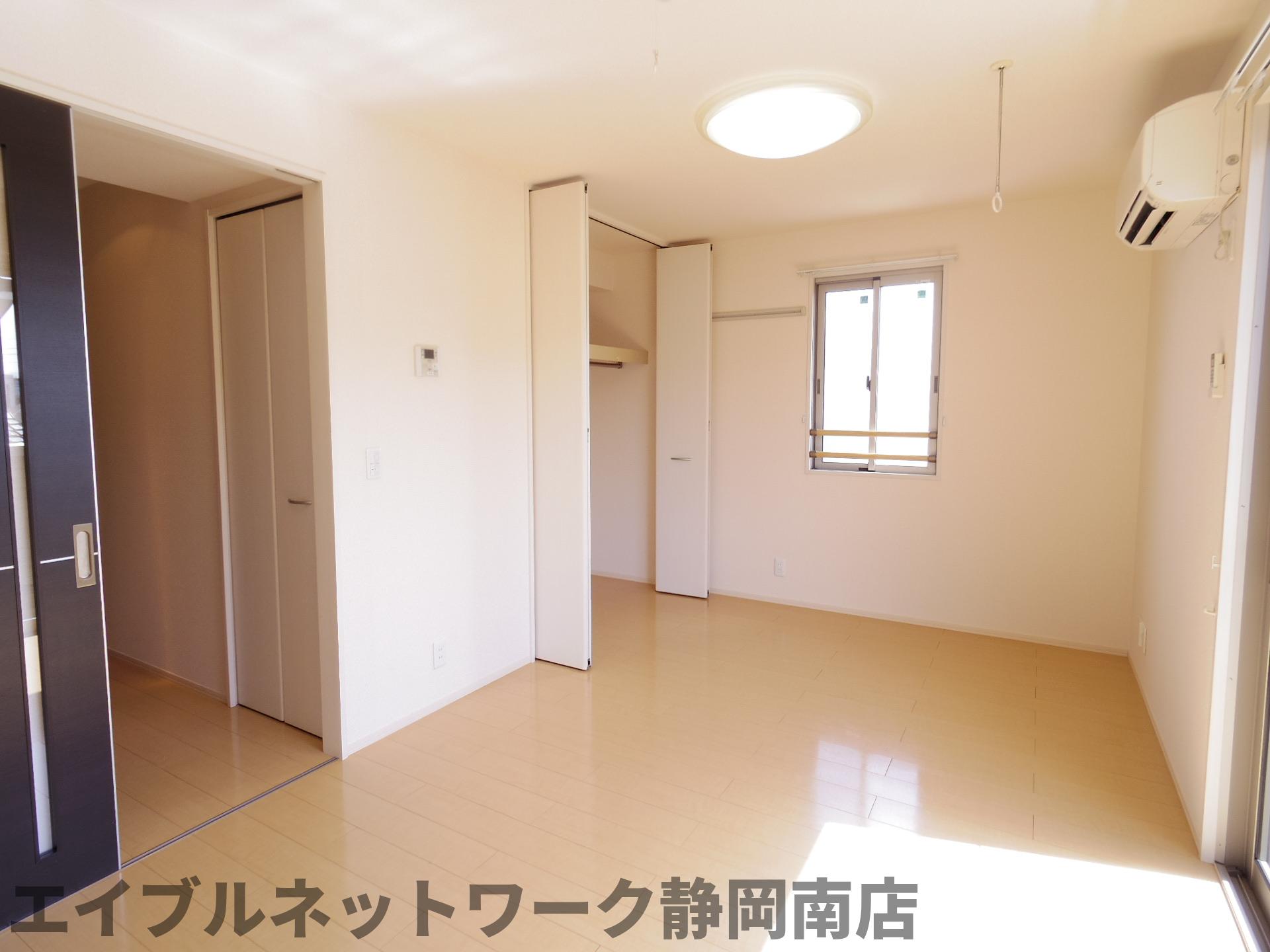居室・リビング　おしゃれなリビングです