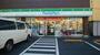 コンビニ　ファミリーマート 小豆沢環八通り店（コンビニ）まで322m