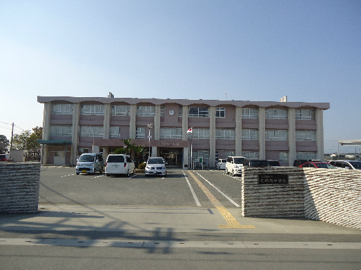 中学校　久留米市立筑邦西中学校（中学校）まで1113m