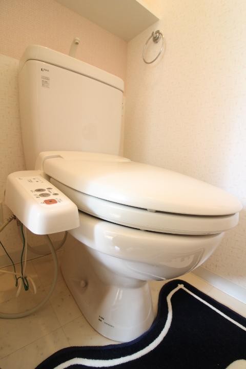 トイレ　写真は別部屋となります。