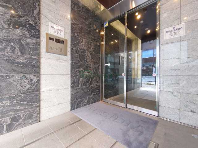 エントランス　レジディア神田淡路町