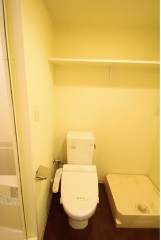 トイレ　別部屋参考写真