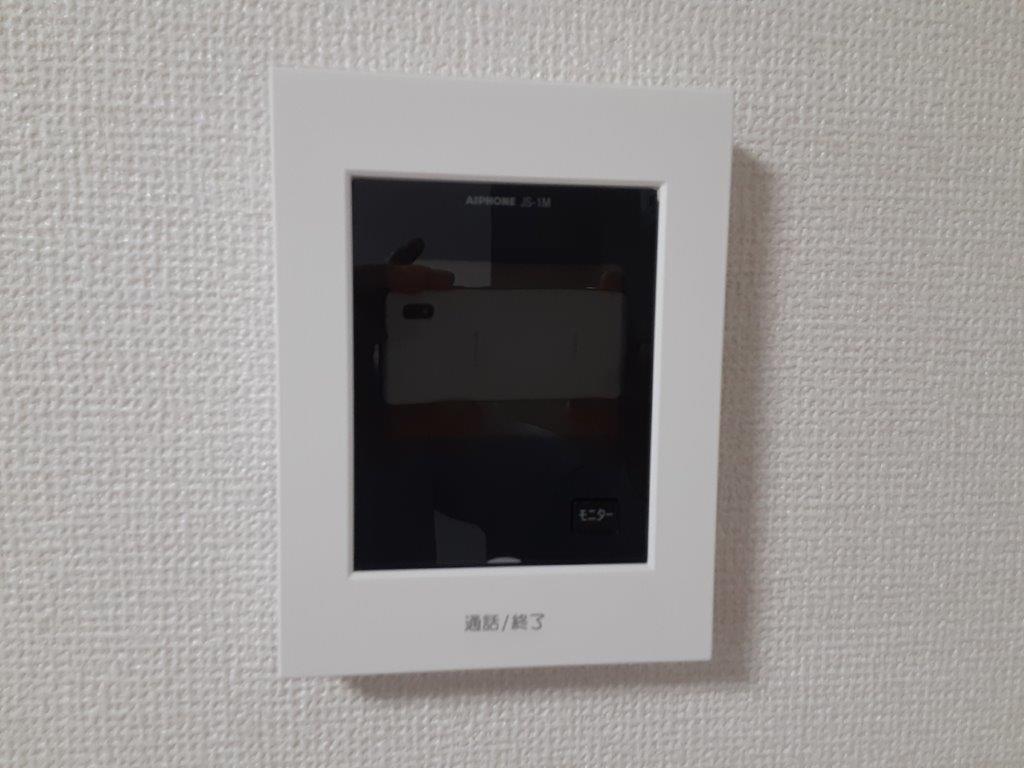 その他設備　モニター付インターホン