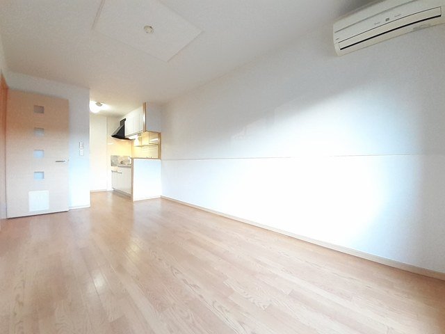 居室・リビング　ゆったりとした居間です