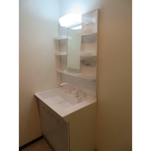 洗面設備　※別部屋写真参照