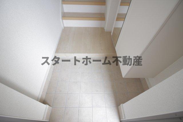 玄関　落ち着いた玄関です