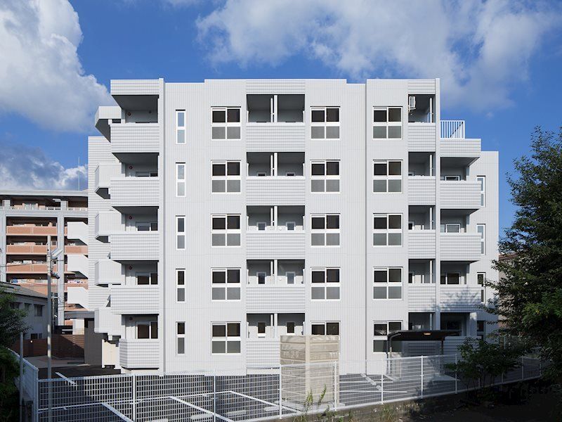 建物外観　現状優先とし写真は参照とする。