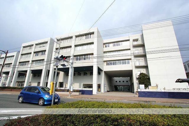 高校・高専　徳島県立徳島科学技術高等学校（高校・高専）まで468m