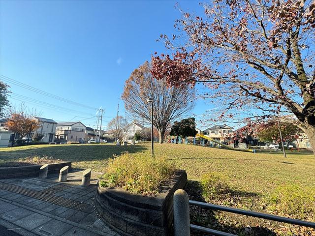 公園　かみしんでん公園（公園）まで386m