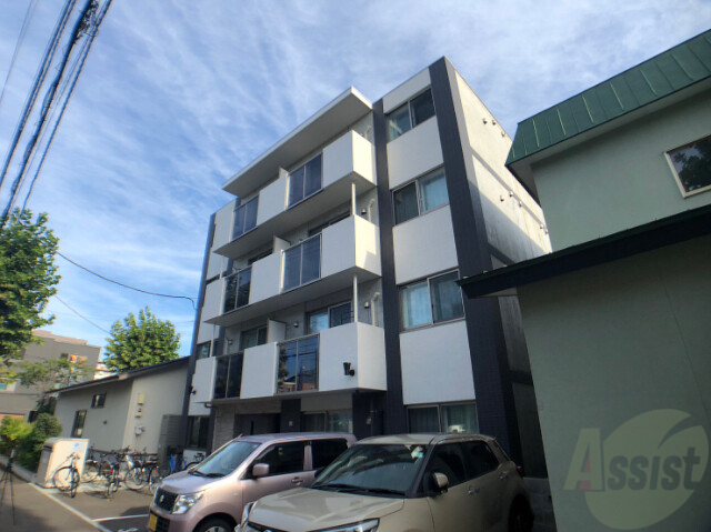 建物外観　札幌市北区北１９条西「ＧＩＵＬＩＡ（ジュリア）１９６」