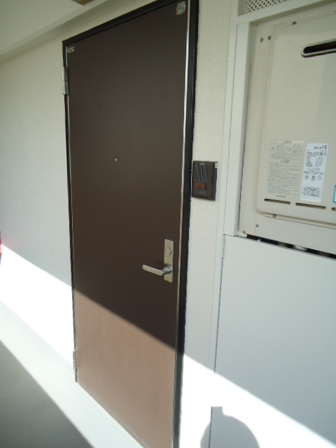 玄関　別部屋参考写真です