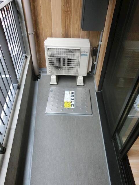 玄関　エアコン完備