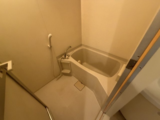 すずかけ2号館の風呂写真