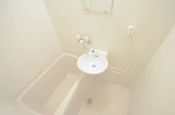洗面設備　同型タイプ