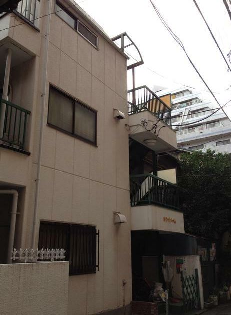 ホワイトハイムの外観写真