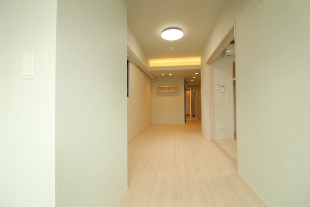 D TOWER芥川の居間写真