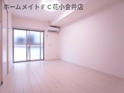 居室・リビング　使いやすい居間です